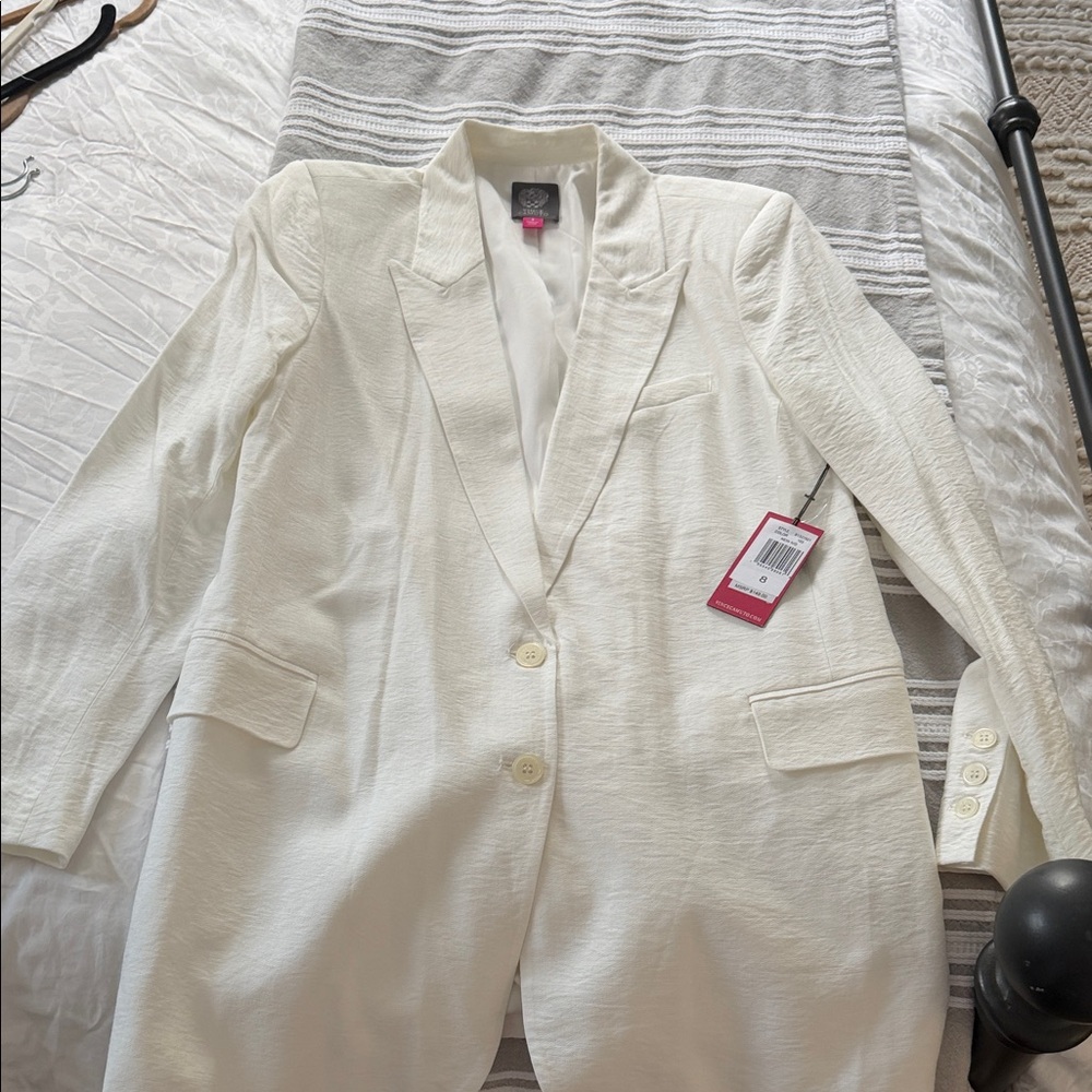 Vince Camuto Textured Cream Blazer
